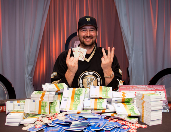 Phil Hellmuth winning the 2012 WSOPE ME